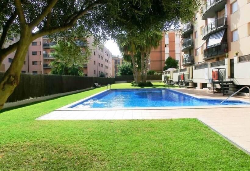 Apartment In Lloret De Mar   104289 By Mo Rentals