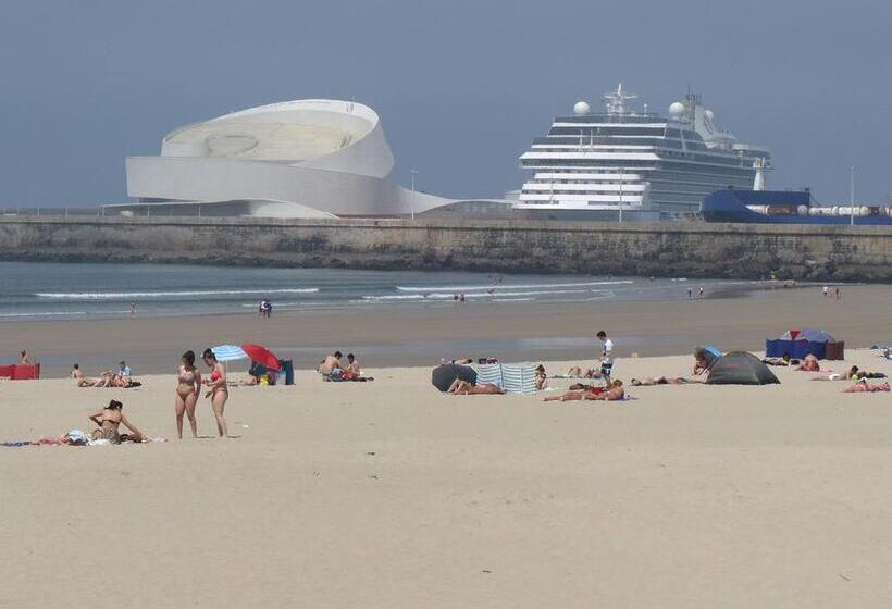 Porto 3 Bedroom Beach Apartment