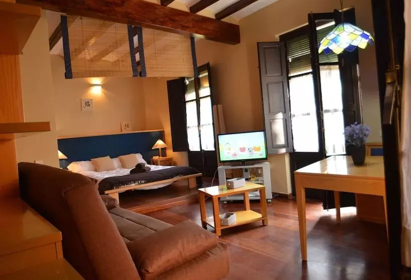 Tarragona Suites 70 Cavallers