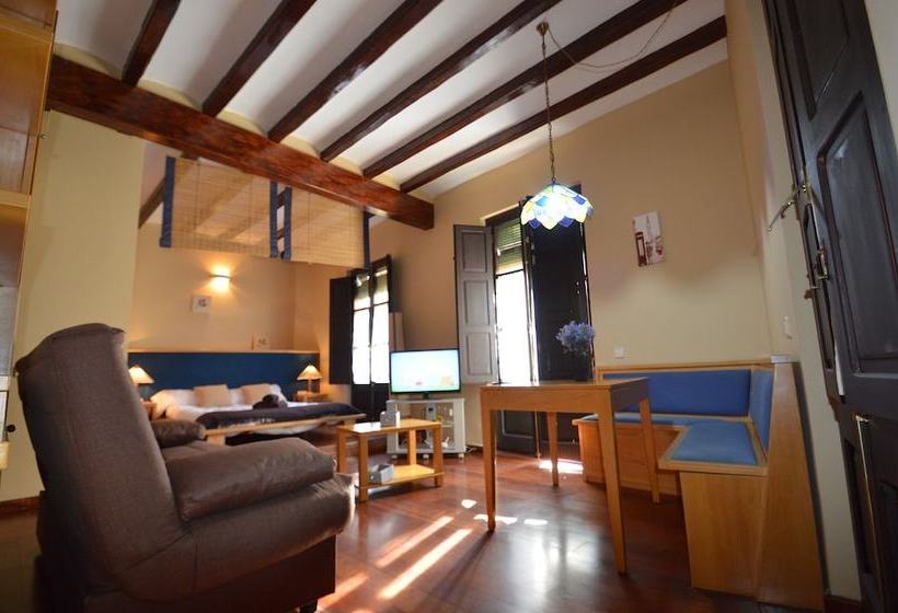 Tarragona Suites 70 Cavallers