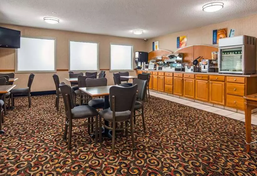 ホテル Best Western Oglesby Inn