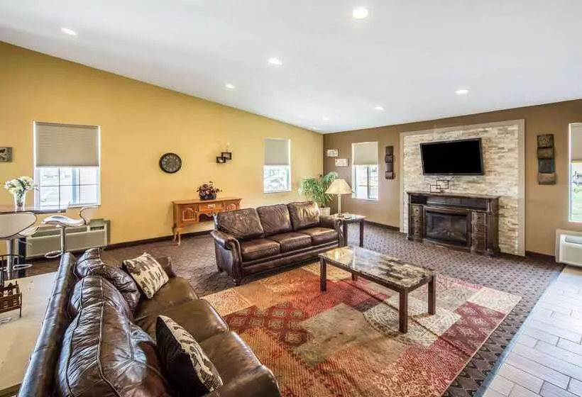 Szálloda Clarion Inn Fort Wayne