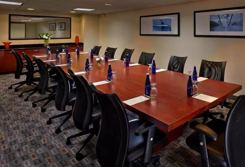 فندق Courtyard Hartford Cromwell