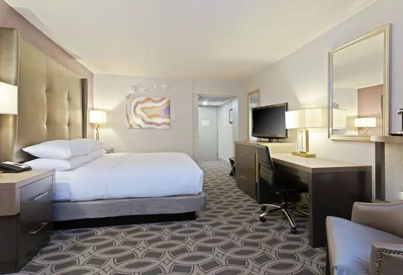 Doubletree By Hilton Hotel Orlando East Ucf Area