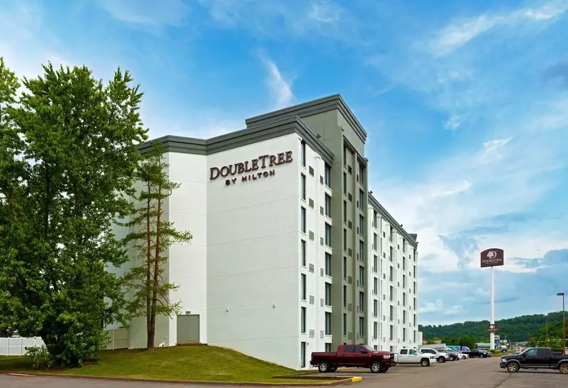 Hotel Doubletree By Hilton Washington Meadow Lands Casino Area