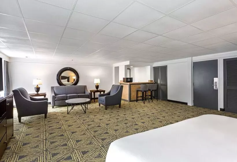 Hotel Doubletree By Hilton Washington Meadow Lands Casino Area