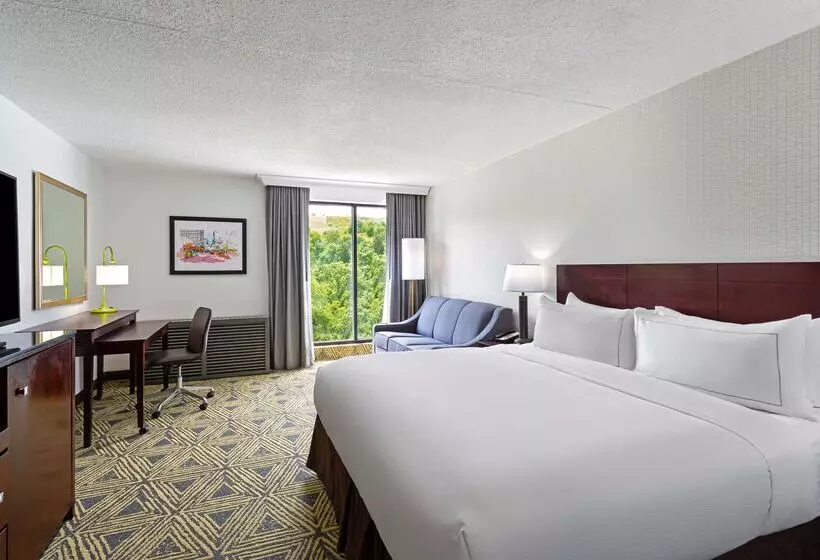 Hotel Doubletree By Hilton Washington Meadow Lands Casino Area