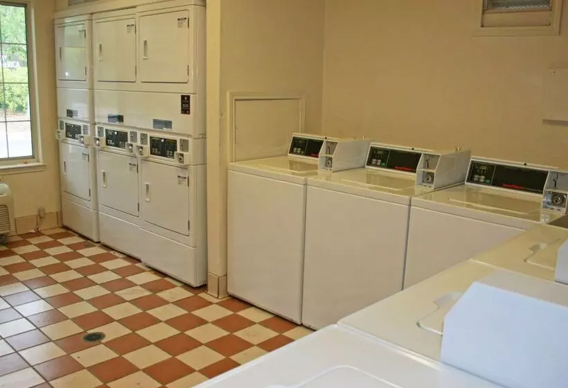 Отель Extended Stay America Suites Birmingham Perimeter Park South