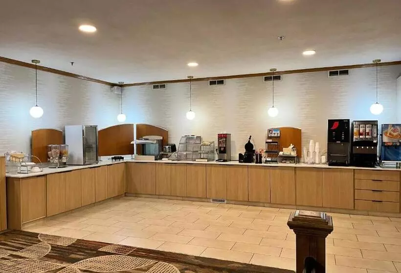 בית מלון כפרי Surestay Plus By Best Western Fremont I 69