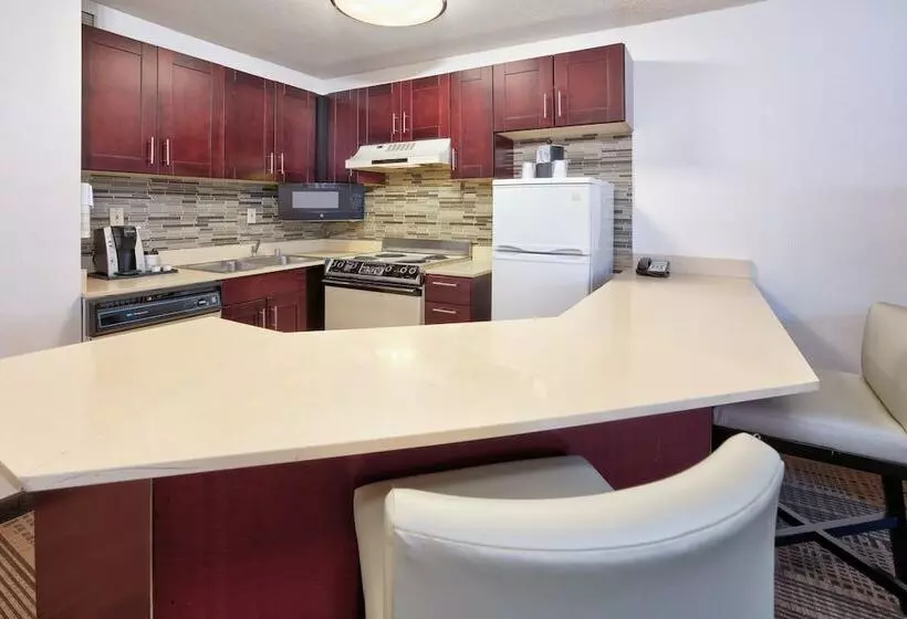 ホテル Holiday Inn & Suites Santa Maria, An Ihg