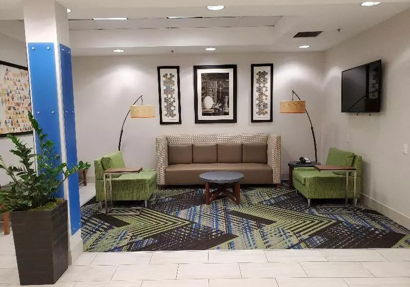 Holiday Inn Express Hotel & Suites Seattle North Lynnwood, An Ihg