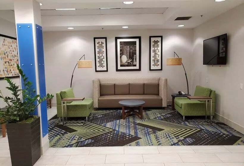 Holiday Inn Express Hotel & Suites Seattle North Lynnwood, An Ihg