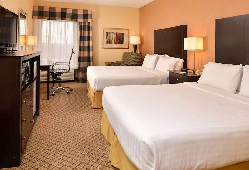 Отель Holiday Inn Express Lewisburg New Columbia, An Ihg