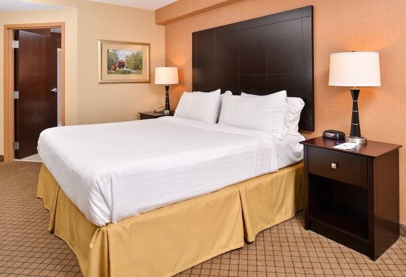 Отель Holiday Inn Express Lewisburg New Columbia, An Ihg