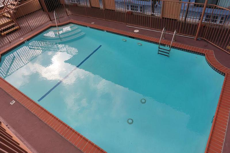 فندق Hollywood Inn Express North