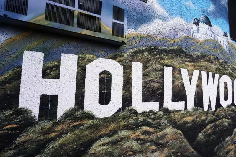 هتل Hollywood Inn Express North