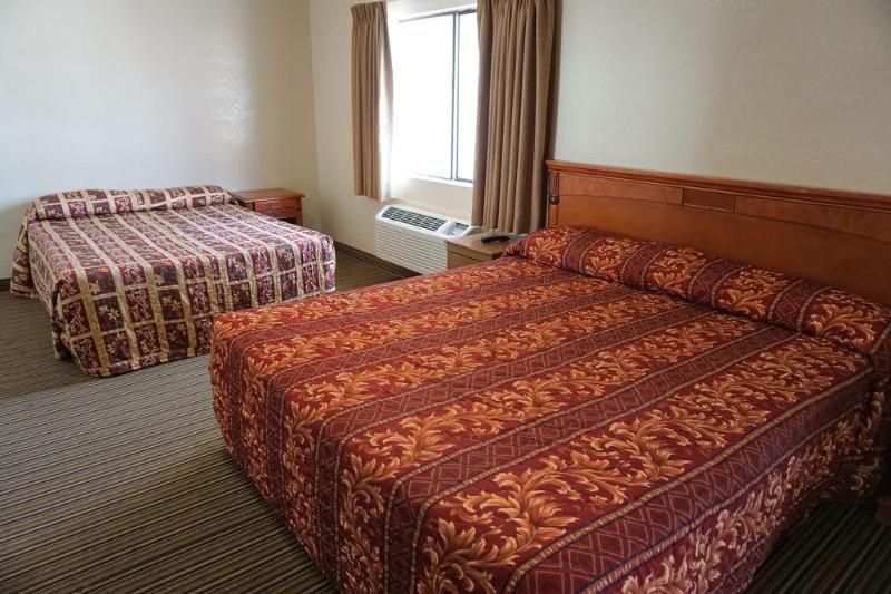 فندق Hollywood Inn Express North