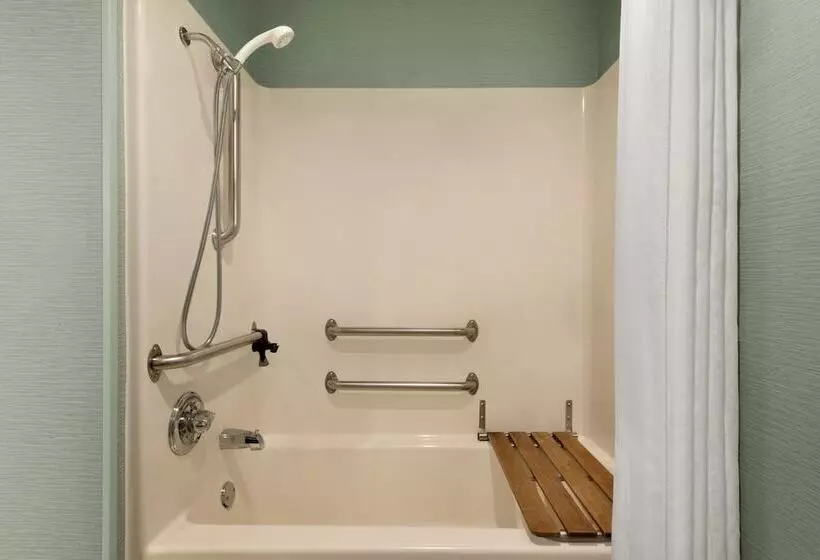 בית מלון כפרי Homewood Suites By Hilton Grand Rapids