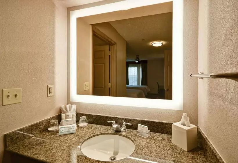 בית מלון כפרי Homewood Suites By Hilton Hillsboro/beaverton