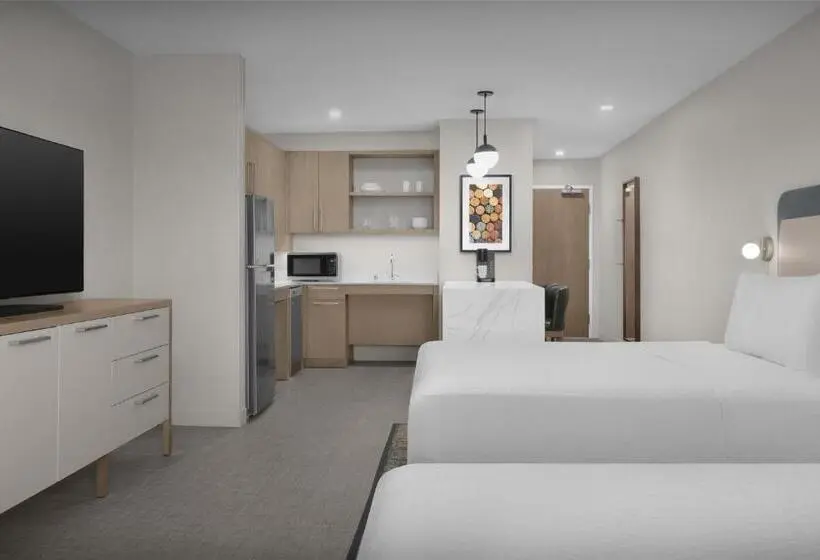 هتل Homewood Suites by Hilton Santa Maria