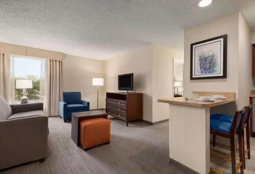 هتل Homewood Suites By Hilton Wilmingtonbrandywine Valley