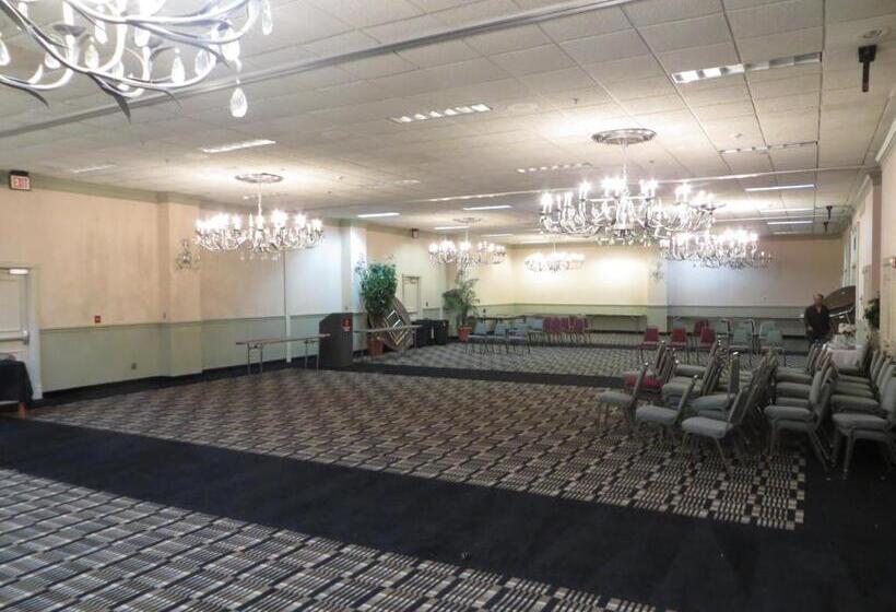 Olive Tree Hotel And Banquet Halls