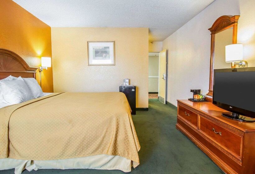 فندق Quality Inn Near Downtown Tucson