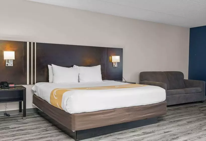 Отель Quality Inn & Suites Mall Of America  Msp Airport