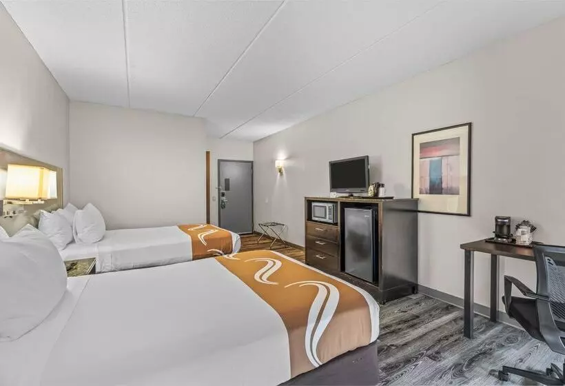 Отель Quality Inn & Suites Mall Of America  Msp Airport