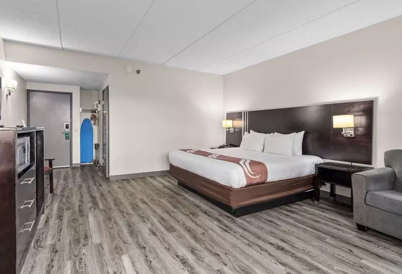 Отель Quality Inn & Suites Mall Of America  Msp Airport