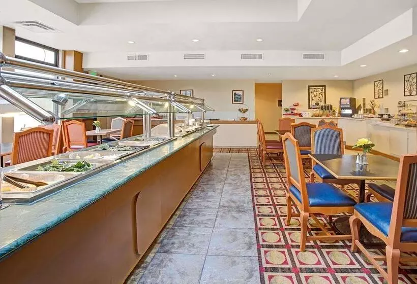 Hotel Four Points By Sheraton Englewood