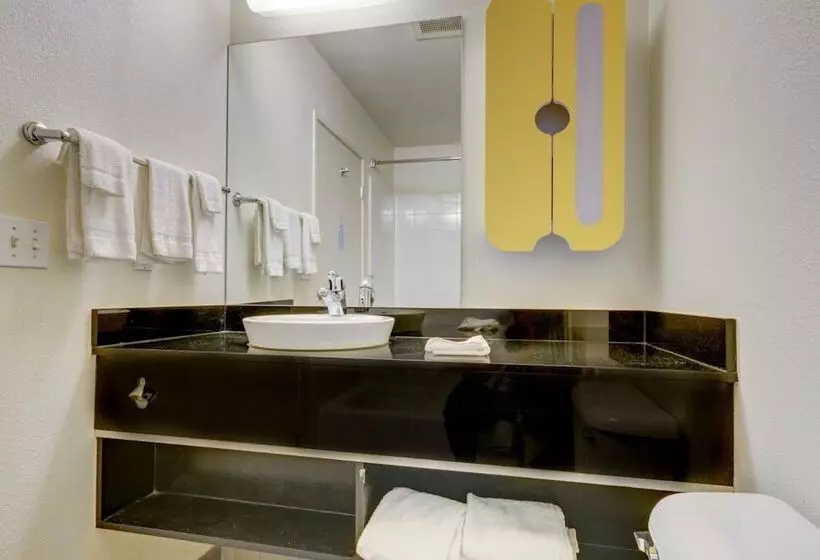 فندق Studio 6 Mountlake Terrace, Wa   Seattle