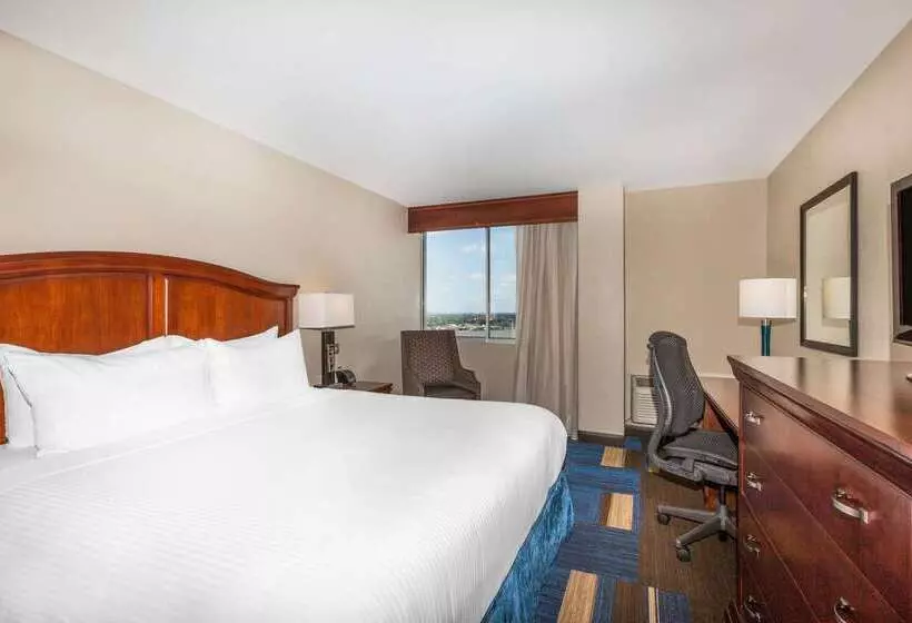 هتل Wyndham New Orleans French Quarter