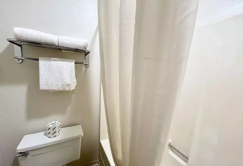 مُتل Homestead Inn