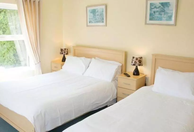 Retkeilymaja Walsh's Bridge Inn