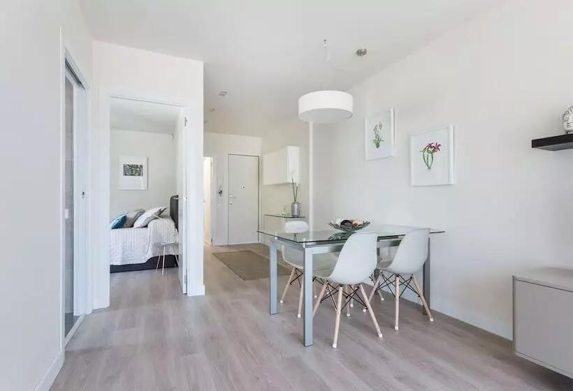 Bcn Design Apartment With Portable Wifi