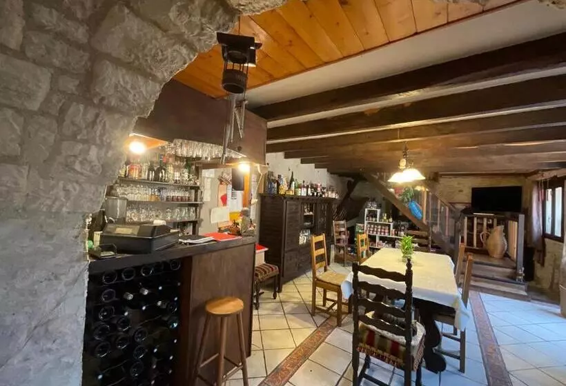 Majatalo Chambres, Table D Hotes Et Gites Les Mesanges