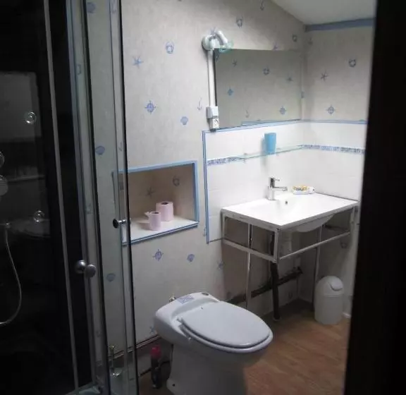 Majatalo Chambres, Table D Hotes Et Gites Les Mesanges