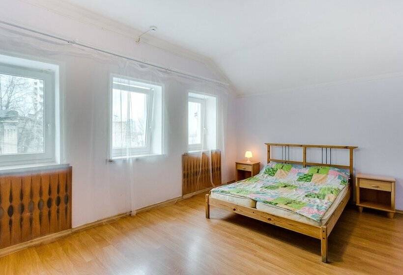 פנסיון Guest House Krepost