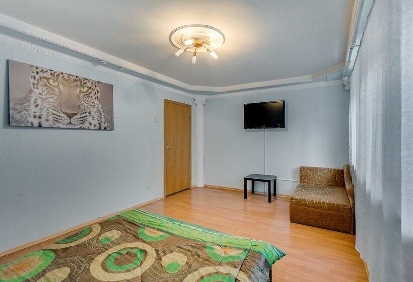 פנסיון Guest House Krepost