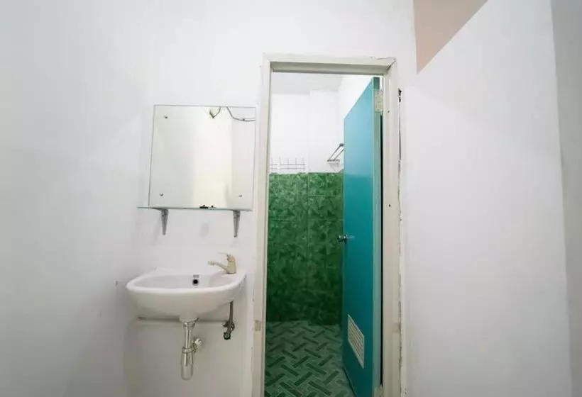 پانسیون Koolkost Syariah @ Pln Raya Gandul