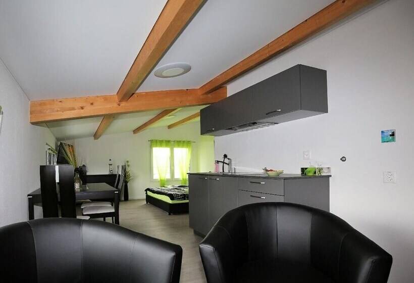 בית מלון כפרי Beachin