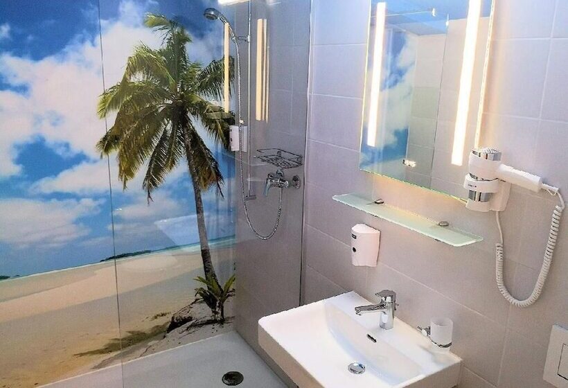 בית מלון כפרי Beachin