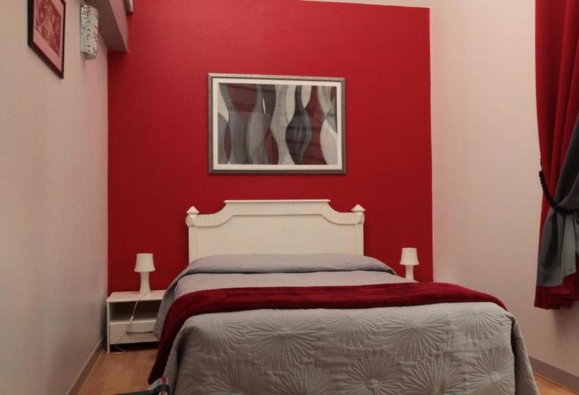 Отель L'oree Du Château