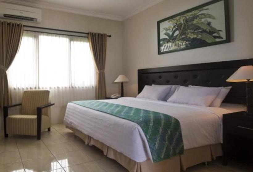 Szálloda Sentana Mulia