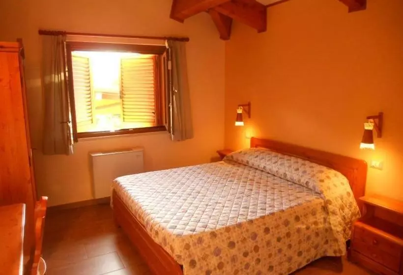 Majatalo La Locanda Del Lago Lucciola