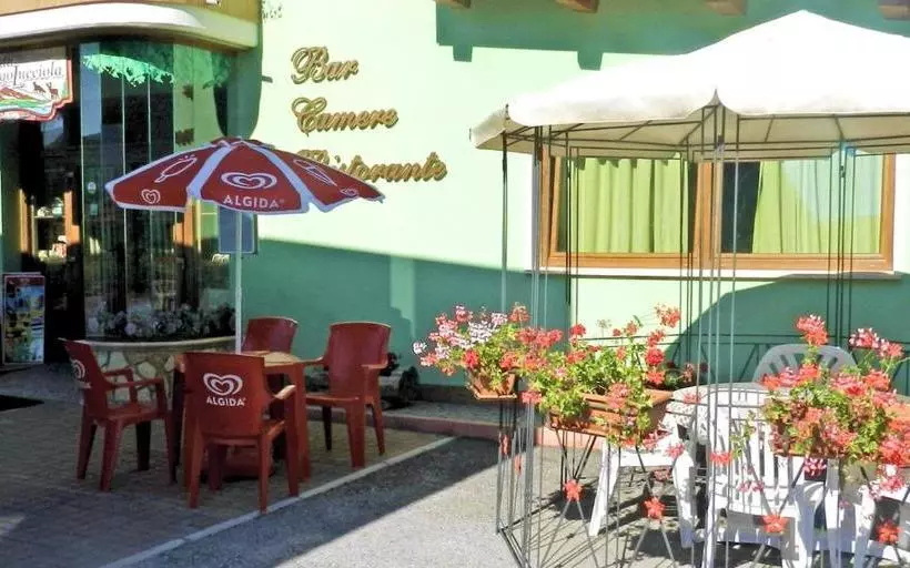 Majatalo La Locanda Del Lago Lucciola