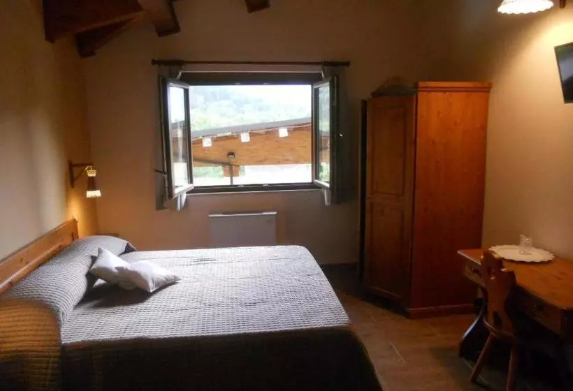 Majatalo La Locanda Del Lago Lucciola