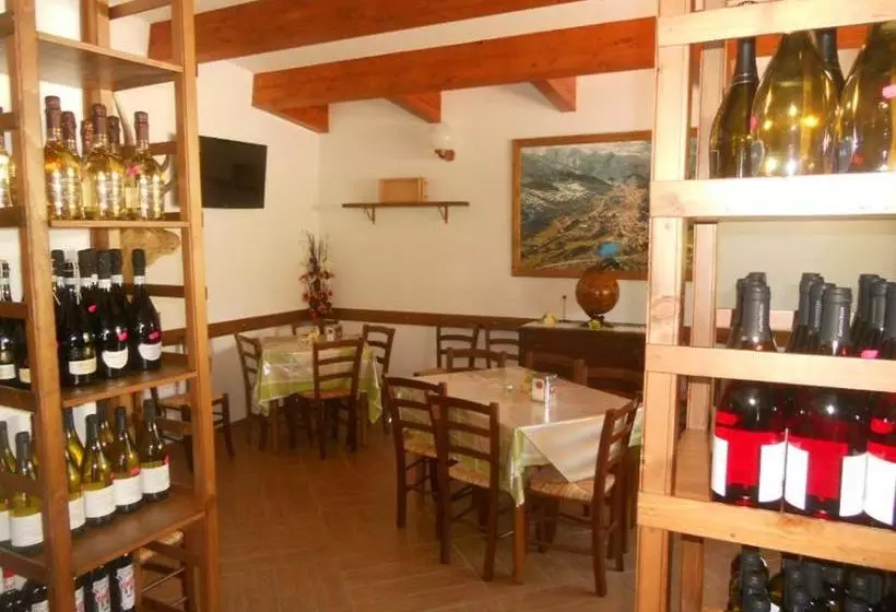 Majatalo La Locanda Del Lago Lucciola