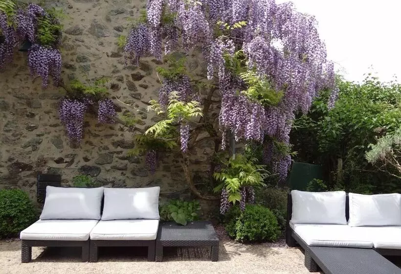 Aamiaismajoitus (B&B) Au Moulin Géant